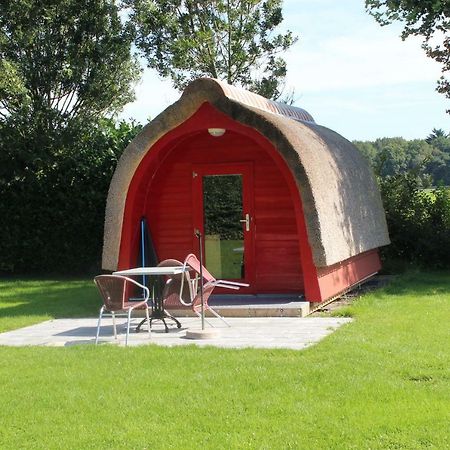 De Pod Hotel Drijber Bagian luar foto