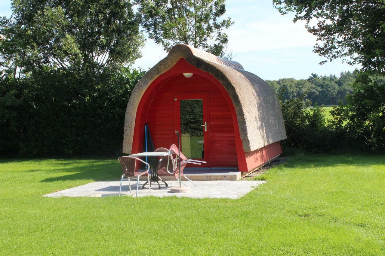 De Pod Hotel Drijber Bagian luar foto